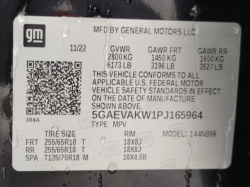 Used 2023 Buick Enclave Essence w/ LPO, Floor Liner Package image 29