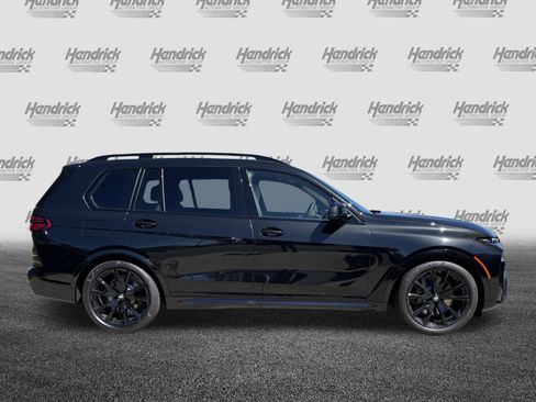 Used 2026 BMW X7 xDrive40i w/ M Sport Package AWD/4WD image 10