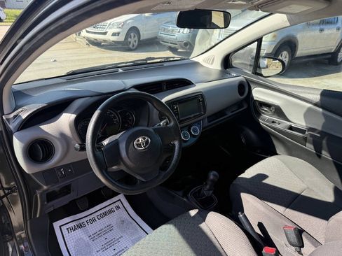 Used 2015 Toyota Yaris L FWD image 14