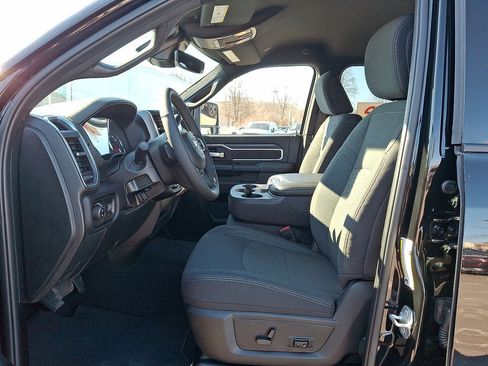 Used 2025 RAM 2500 Big Horn image 11