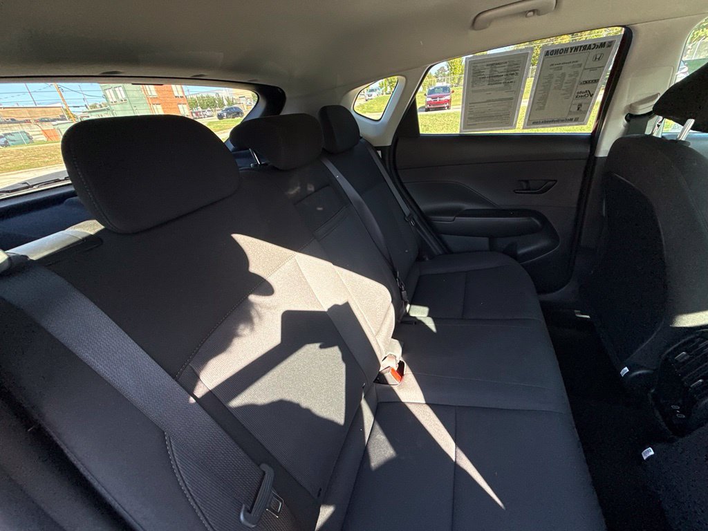 Used 2025 Hyundai Kona SEL AWD/4WD image 35