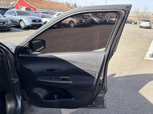 Used 2024 Nissan Kicks S image 20