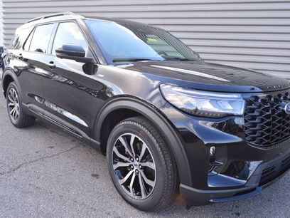 New 2026 Ford Explorer ST-Line