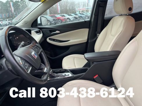 Used 2024 Buick Encore GX Sport Touring image 9
