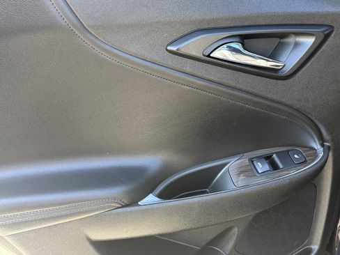 Used 2022 Chevrolet Malibu Premier FWD image 26