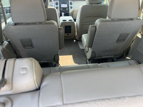 Used 2014 Ford Expedition Limited w/ Equipment Group 301A AWD/4WD image 39