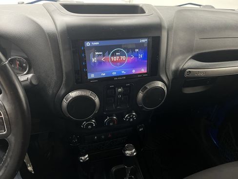 Used 2015 Jeep Wrangler Unlimited Sport w/ Quick Order Package 24S image 14