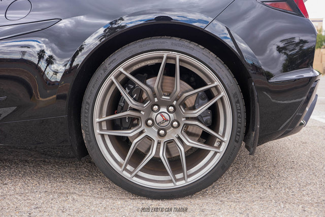 Used 2024 Chevrolet Corvette Z06 RWD image 4