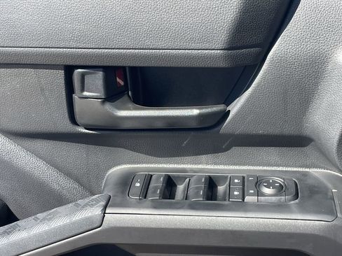 New 2026 Toyota Tacoma SR5 image 15