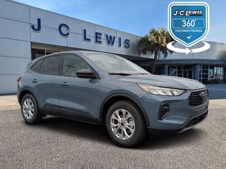 New 2025 Ford Escape Active image 1