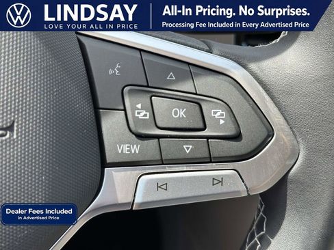 Used 2023 Volkswagen Atlas SE w/ Panoramic Sunroof Package AWD/4WD image 23