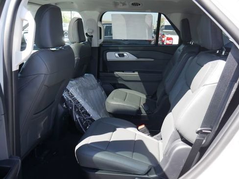 New 2026 Ford Explorer Active AWD/4WD image 25