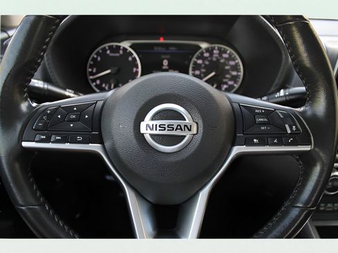 Used 2023 Nissan Sentra SV image 28