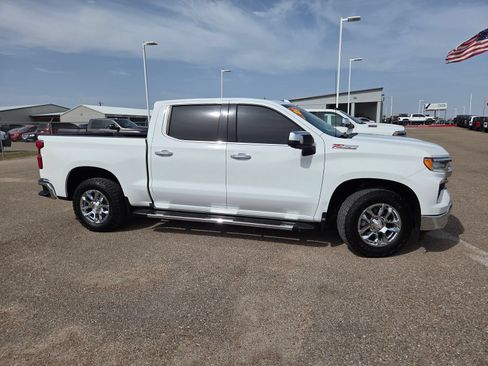 Used 2025 Chevrolet Silverado 1500 LTZ w/ Z71 Off-Road Package AWD/4WD image 2