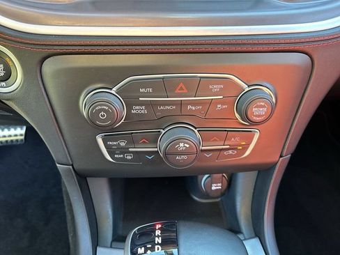 Used 2022 Dodge Charger Scat Pack RWD image 21
