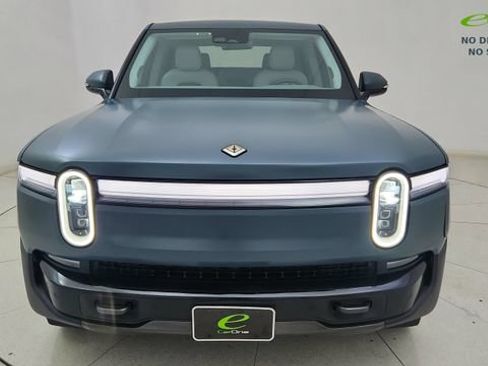 Used 2025 Rivian R1T Premium AWD/4WD image 13