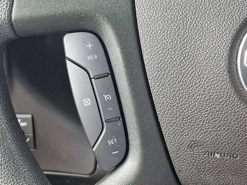 Used 2023 GMC Savana 2500 w/ Driver Convenience Package RWD image 21