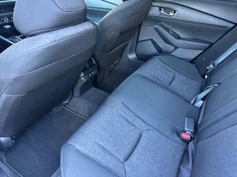 Used 2025 Honda Accord SE image 12