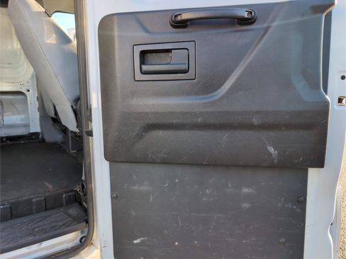 Used 2017 Ford Transit 250 130 Low Roof RWD image 34