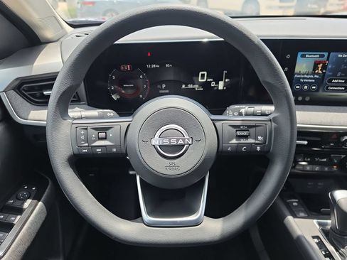 New 2026 Nissan Kicks SV w/ Cold Weather Package FWD image 13
