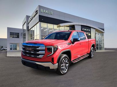 New 2025 GMC Sierra 1500 SLE w/ Preferred Package
