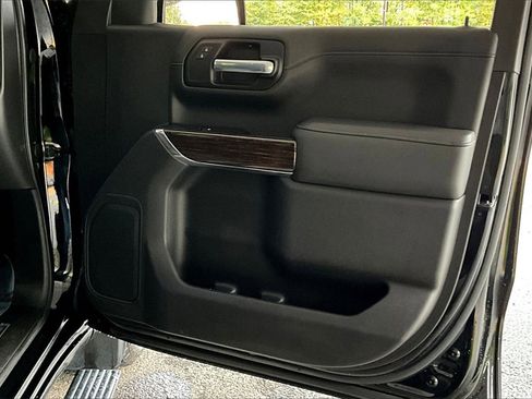Used 2021 GMC Sierra 1500 Elevation image 25