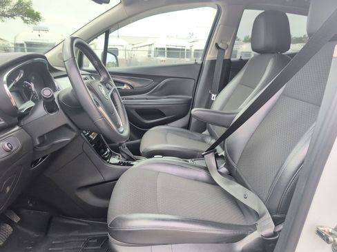 Used 2018 Buick Encore Preferred image 13