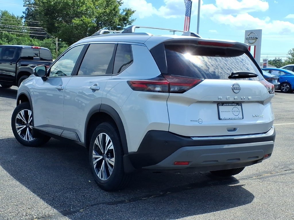 Certified 2023 Nissan Rogue SV w/ SV Premium B Package AWD/4WD image 5