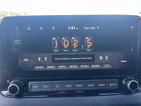 Certified 2022 Hyundai Kona Limited w/ Cargo Package image 16