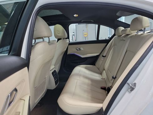 Used 2021 BMW 330i xDrive 330i xDrive image 22