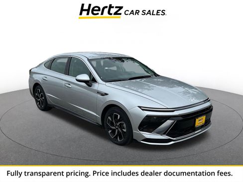Used 2025 Hyundai Sonata SEL FWD image 1