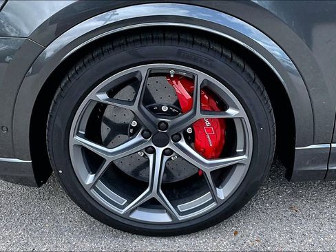 New 2026 Audi RS Q8 performance image 13