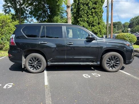 Used 2023 Lexus GX 460 Premium w/ Premium Plus Package AWD/4WD image 3