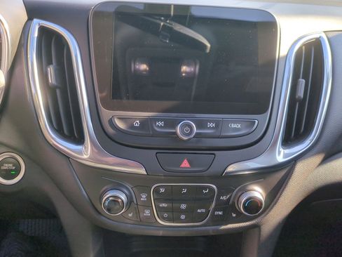 Certified 2020 Chevrolet Equinox LT image 11