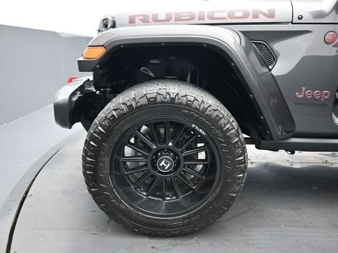 Used 2022 Jeep Wrangler Unlimited Rubicon w/ Cold Weather Group image 54
