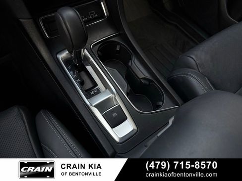 Used 2023 Subaru Ascent Limited AWD/4WD image 19