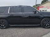 Used 2015 Chevrolet Suburban LTZ image 3