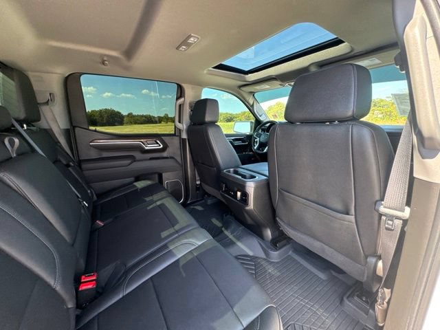 Used 2026 Chevrolet Silverado 1500 RST AWD/4WD image 19