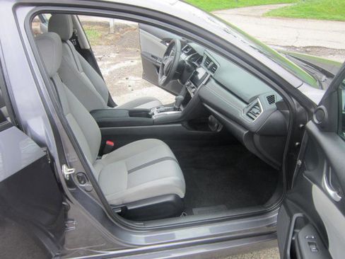 Used 2017 Honda Civic EX image 8