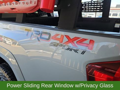 Used 2019 Toyota Tacoma TRD Sport image 28