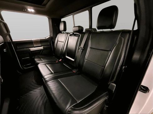Used 2019 Ford F250 Lariat w/ Lariat Ultimate Package AWD/4WD image 25