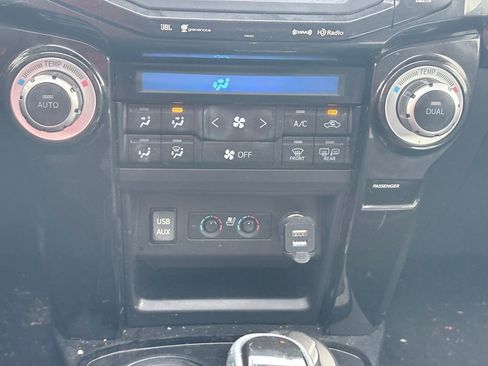 Used 2019 Toyota 4Runner Limited image 11