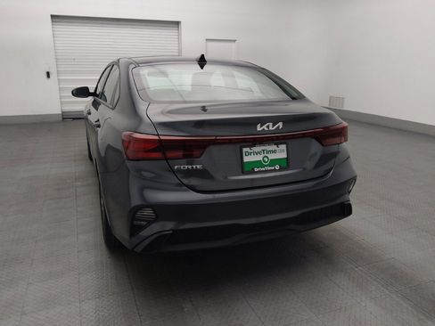 Used 2024 Kia Forte LXS w/ LXS Technology Package FWD image 6