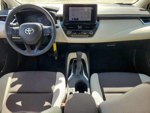 Used 2023 Toyota Corolla LE FWD image 12