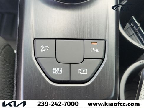 New 2026 Kia Sportage LX FWD image 28