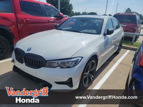 Used 2021 BMW 330e xDrive w/ Driving Assistance Package AWD/4WD image 1