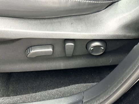 Used 2020 Subaru Forester Limited image 16