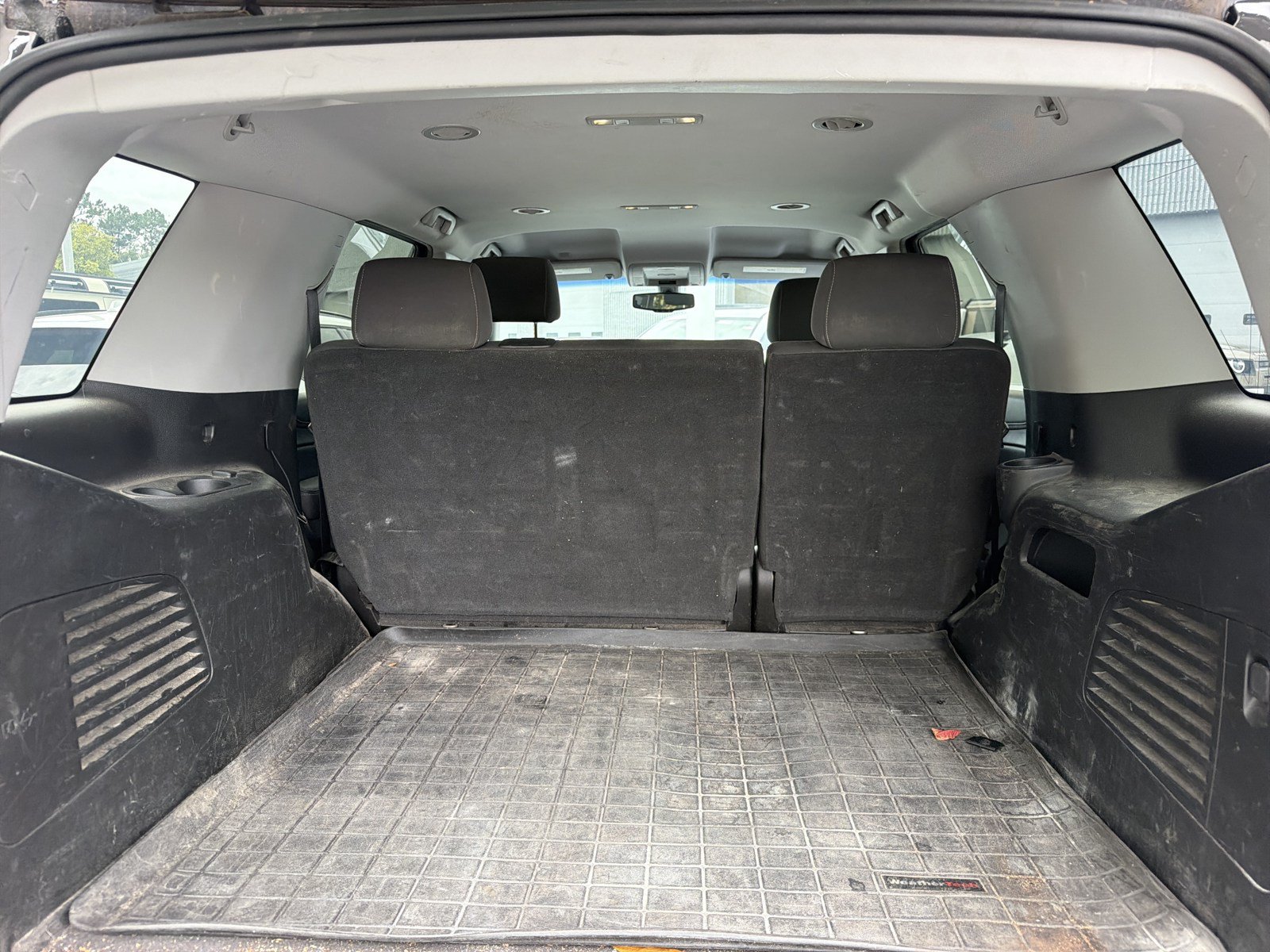 Used 2020 Chevrolet Tahoe LS RWD image 11