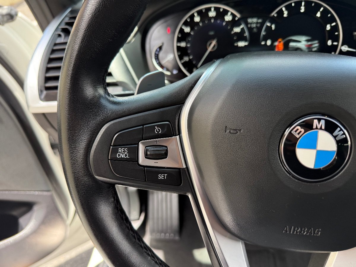 Used 2019 BMW X4 xDrive30i w/ Driving Assistance Package AWD/4WD image 22