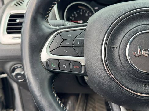 Certified 2018 Jeep Compass Latitude w/ Popular Equipment Group image 15